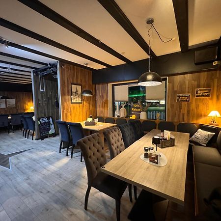 K357 - Hotel & Restaurant "Zur Post" In Otterndorf Bei Cuxhaven エクステリア 写真