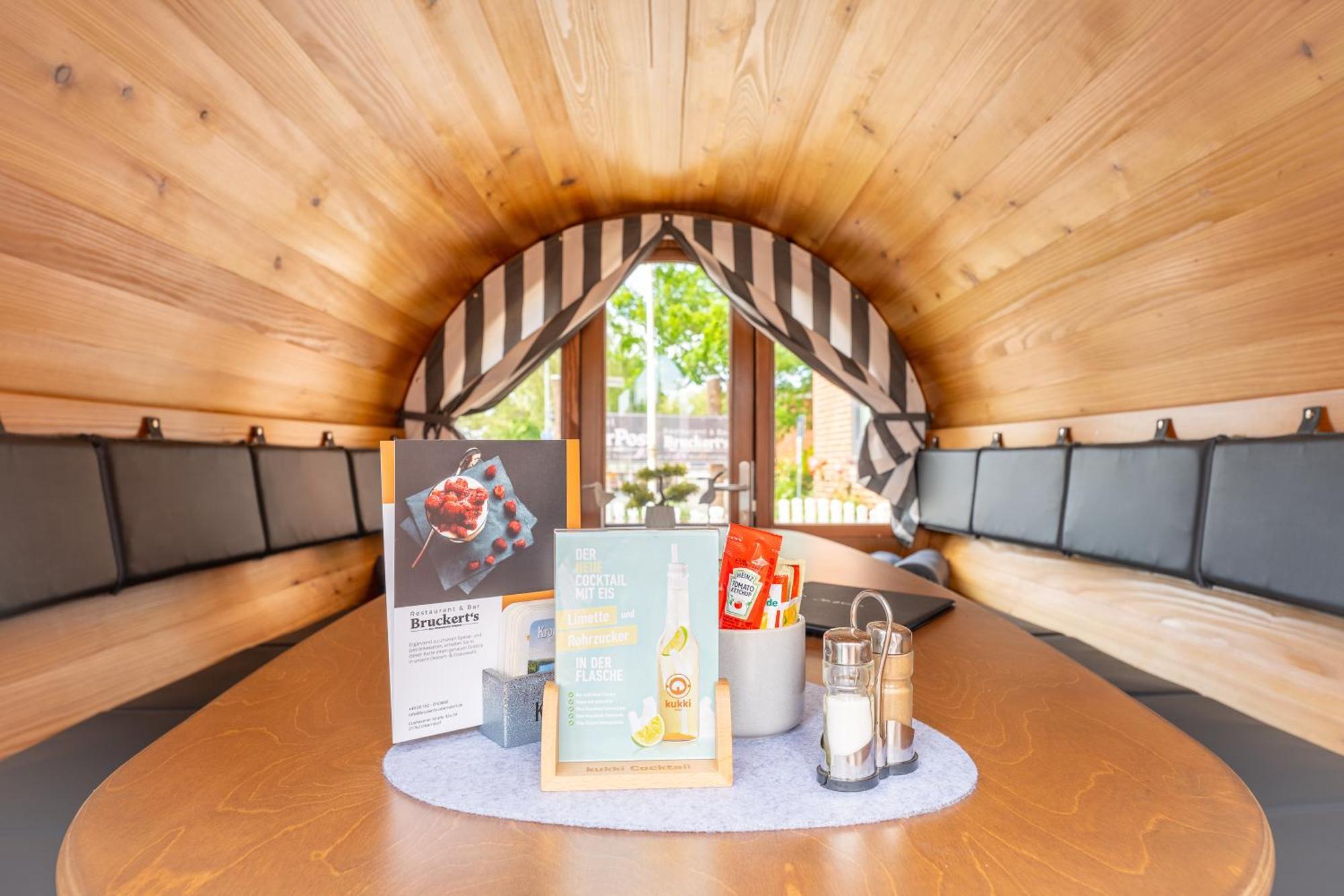 K357 - Hotel & Restaurant "Zur Post" In Otterndorf Bei Cuxhaven エクステリア 写真